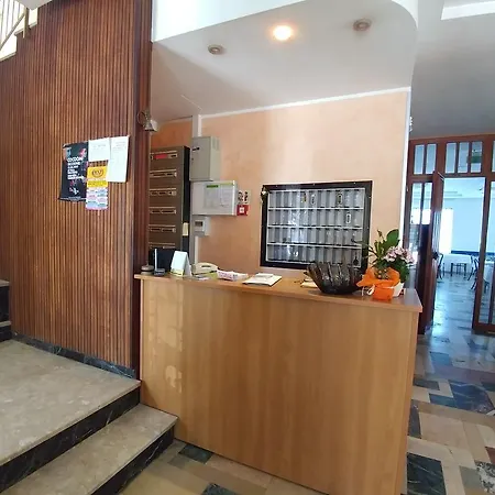Hotel Capitol-2