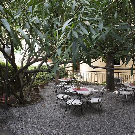 Hotel La Colonnina-2
