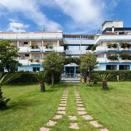 Hotel Marina-2
