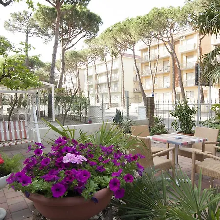 Hotel Edelweiss-2