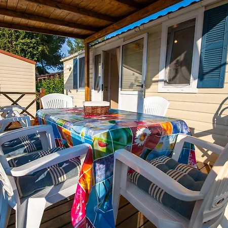 Camping Media Mobile Homes In Brioni Sunny Camping-2