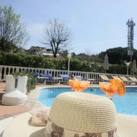 Hotel Arcobaleno-3