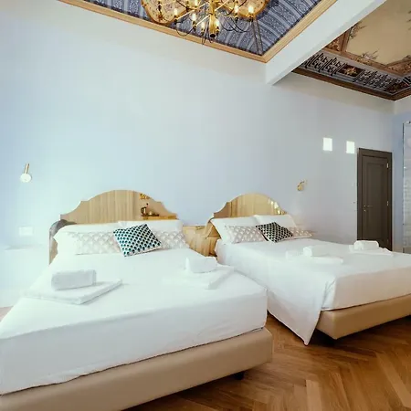 Palazzo dei Grifoni - Luxury Suites --2