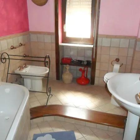 B&B Pinkhouse-2