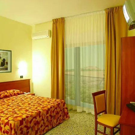Hotel Lunik-3