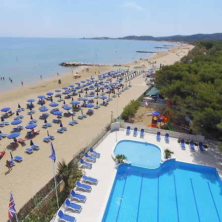 Hotel Gabbiano Beach-2