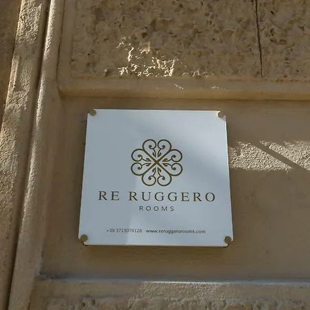 Re Ruggero Rooms-3