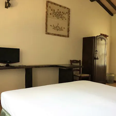 Casale Ai Poggi-2