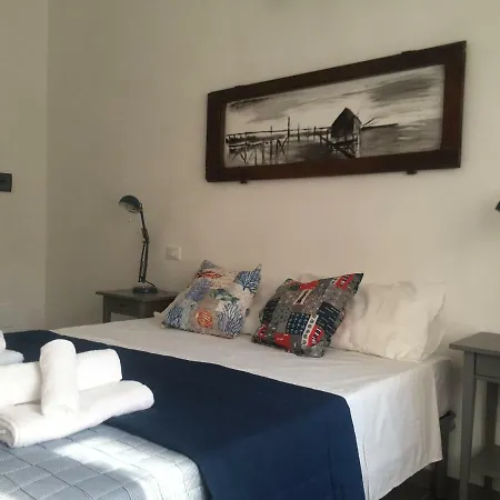 Aquamarina Rooms-2