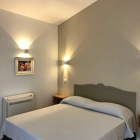 Cinema House Apartments-3