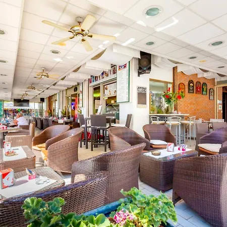 Hotel Harry'S-3
