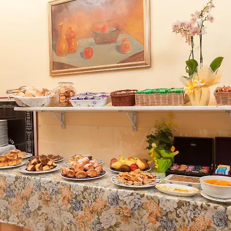 Hotel Luca-3