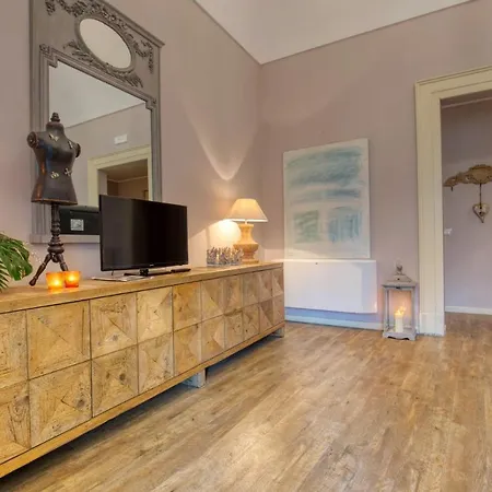 Corte Rossetti Le Dimore Luxury B&B-3