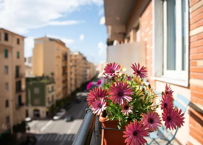 Thanit Rooms Cagliari