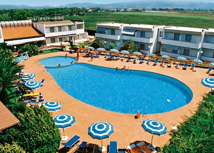 Hotel Riva Etrusca Marina Di Bibbona