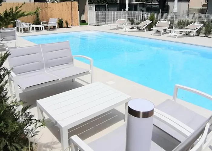 Hotel Ermeti B&B Brunch Riccione