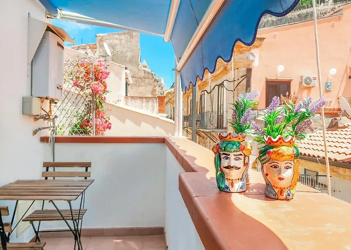 Dafni e Naide Apartment Cefalù