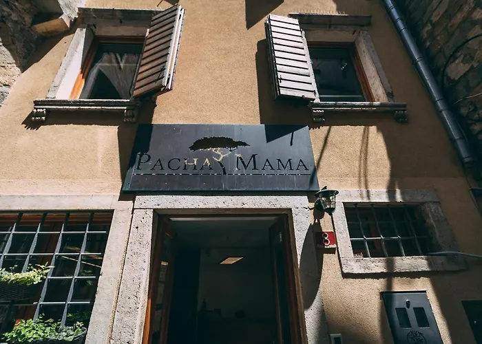 Guest House Pachamama Pirano