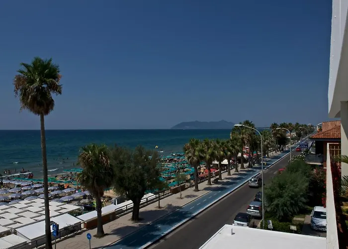 Hotel sul MareRistorante Centosedici