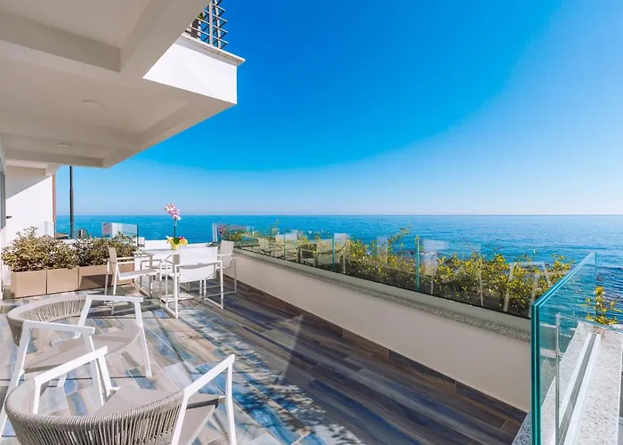 Hotel sul MareCaramare