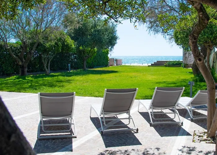 Hotel sul MareDegli Squali Suite Home