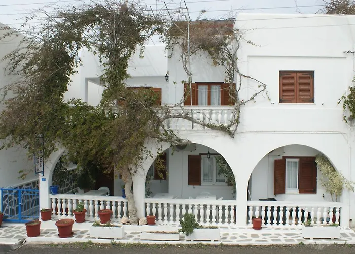 Hotel Eleftheria Paro
