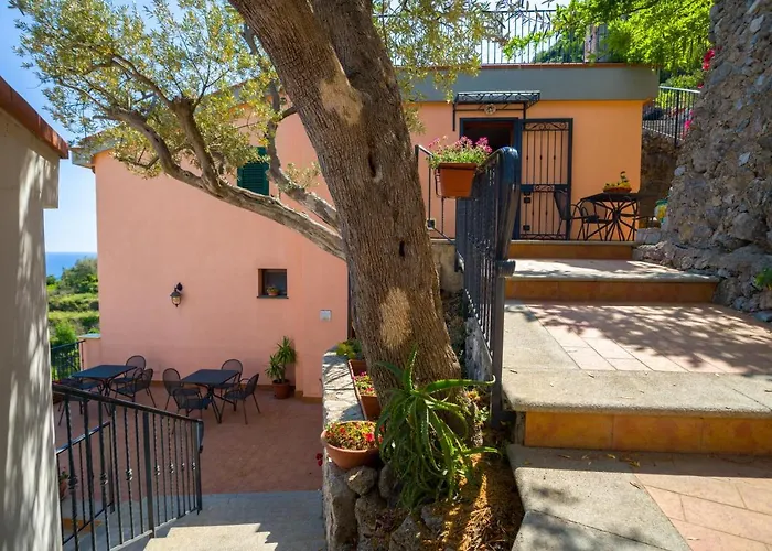 Bed and Breakfast Il Glicine Cetara