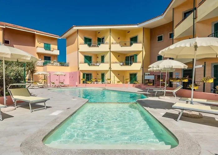 Residence con piscina a Santa Teresa di Gallura
