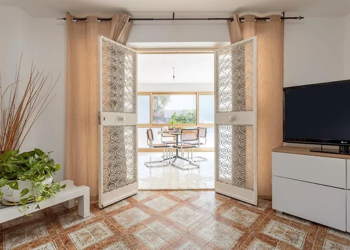 Casa in Villa a Mondello-700m dal mare Palermo