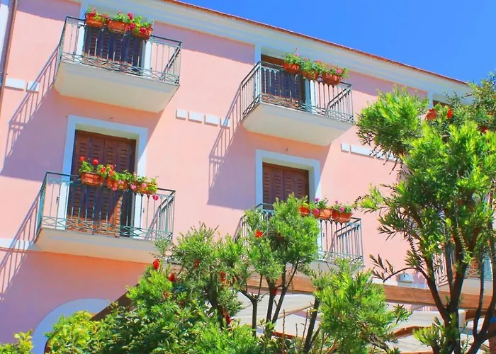 Hotel sul MarePisacane