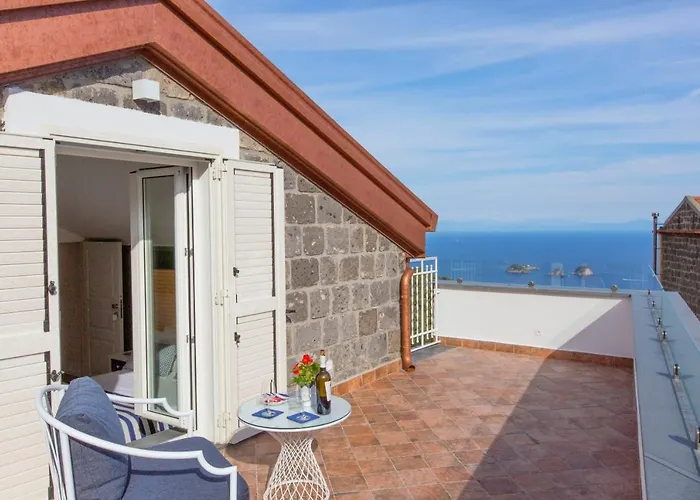 YourHome - Relais Loggia Li Galli Massa Lubrense