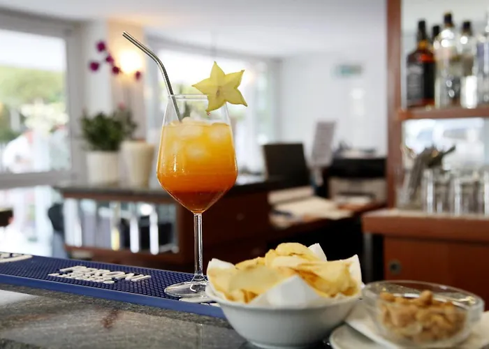 Hotel Alfa - SPIAGGIA INCLUSA con pacchetti personalizzati Rimini