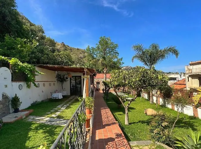 B&B Villa Vittoria Giardini Naxos