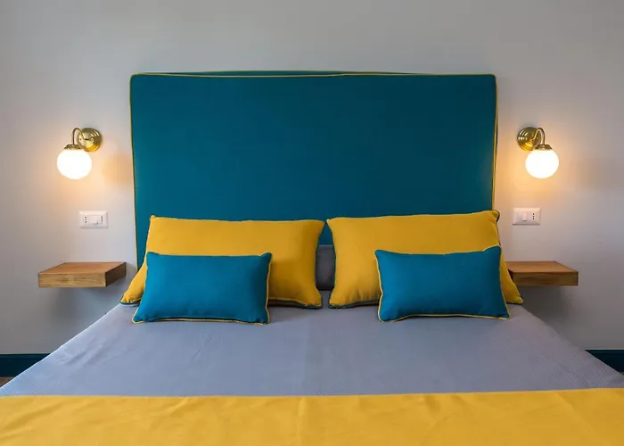 Sorrento Pool&Suites