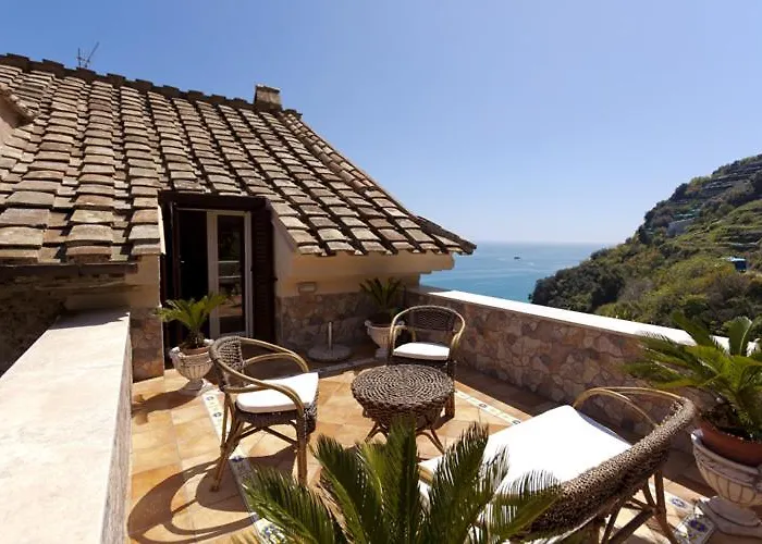 Bed and Breakfast La Lanterna Cetara