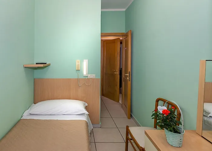 Hotel Villa Benvenuti Viareggio