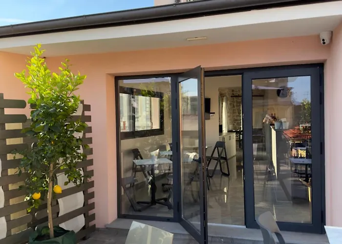 Prima Fila Due Pemium Guest House Sanremo