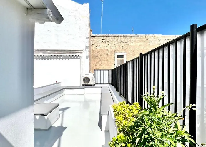 Saint Patrick-Guest House Del 1200 Barletta