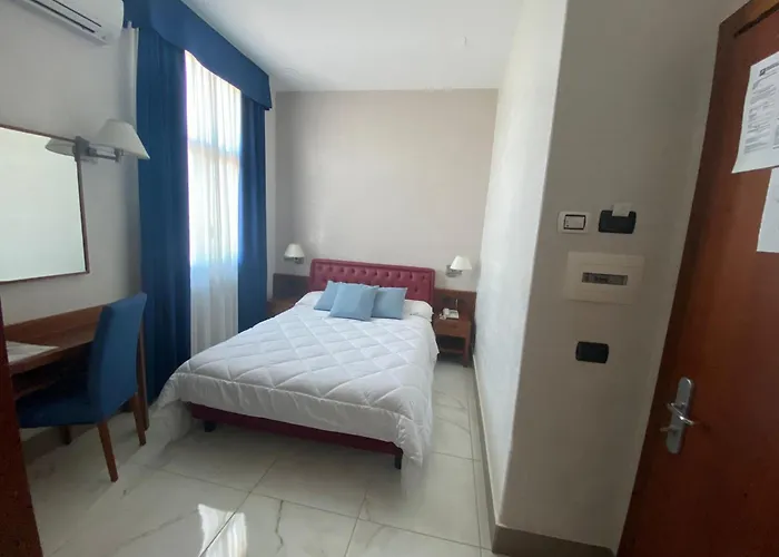 Hotel sul MareGli Dei