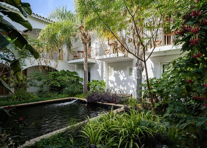 Hotel sul MareSant Efis