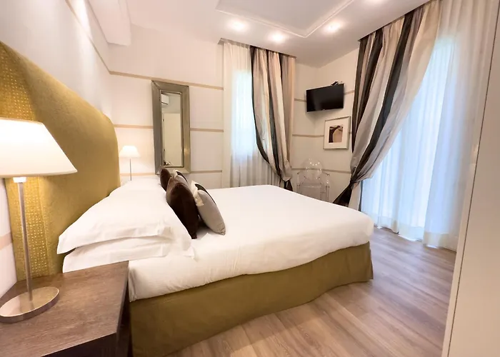 Residence Lungomare - Charming Apartments Riccione