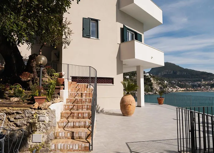Villa Il Carrubo - Amalfi Coast Vietri