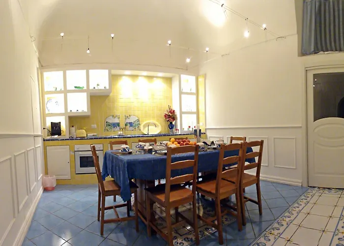 Bed and Breakfast Dimora Carlo III Vietri