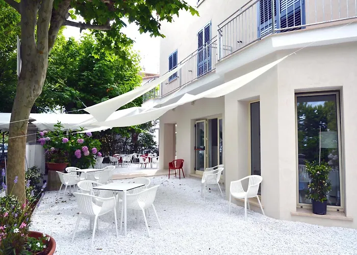 Petit Hotel Lido di Camaiore