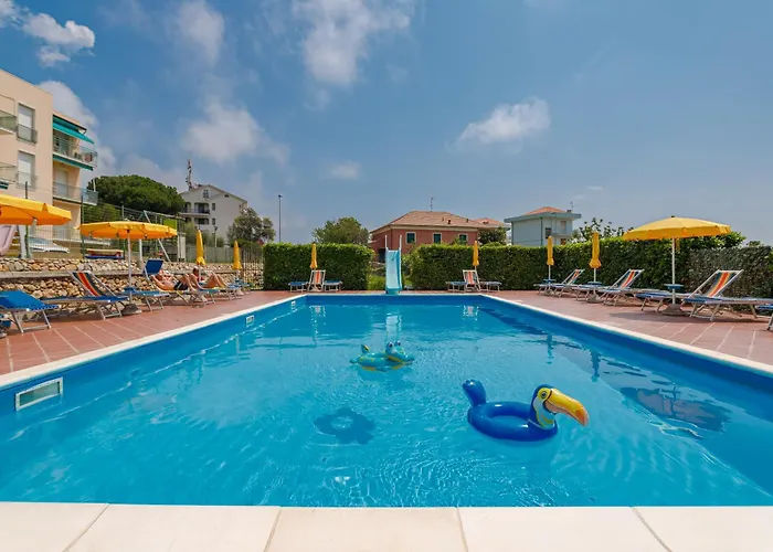 Residence Mizar Pietra Ligure