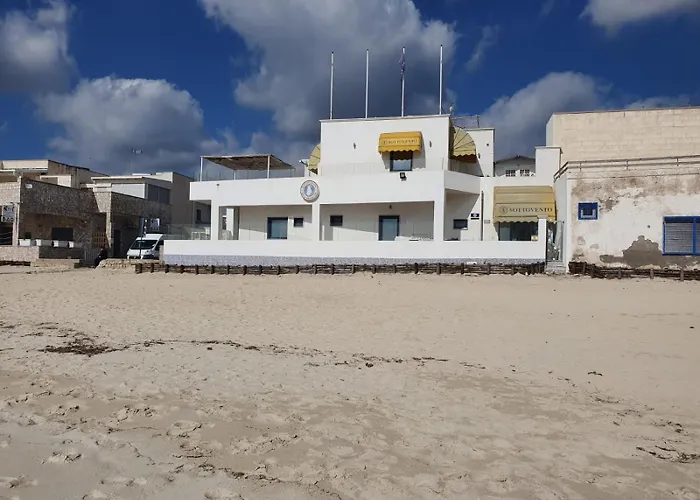 Bed and Breakfast Salento Sottovento Luxury BeB Torre Lapillo