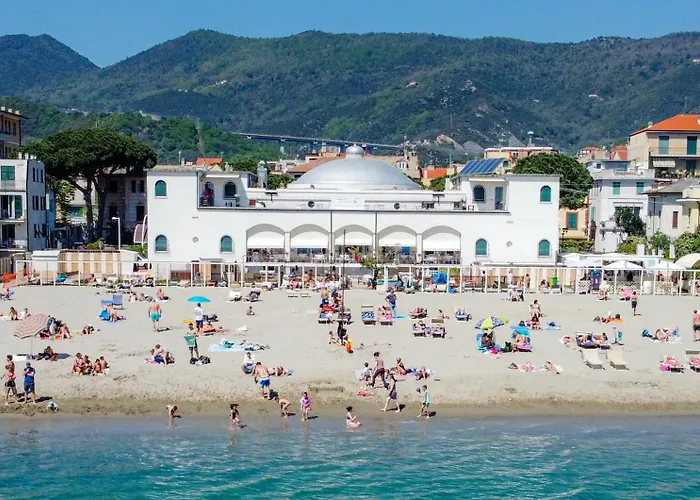 Hotel Premuda Spotorno