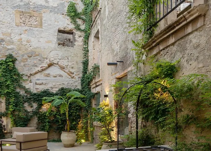 Isabella di Castiglia Apartments Syracuse