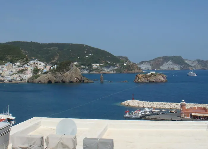 Hotel sul MareDel Capitano