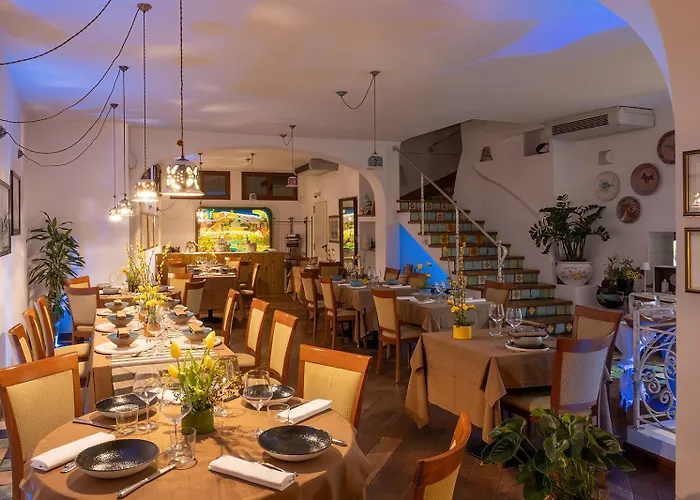 Hotel sul MareSu Barchile